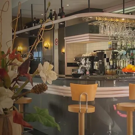 Hotel Bristol-2